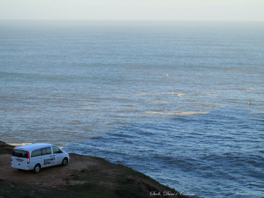 Nazaré - Portugal by Cidonio Rinaldi