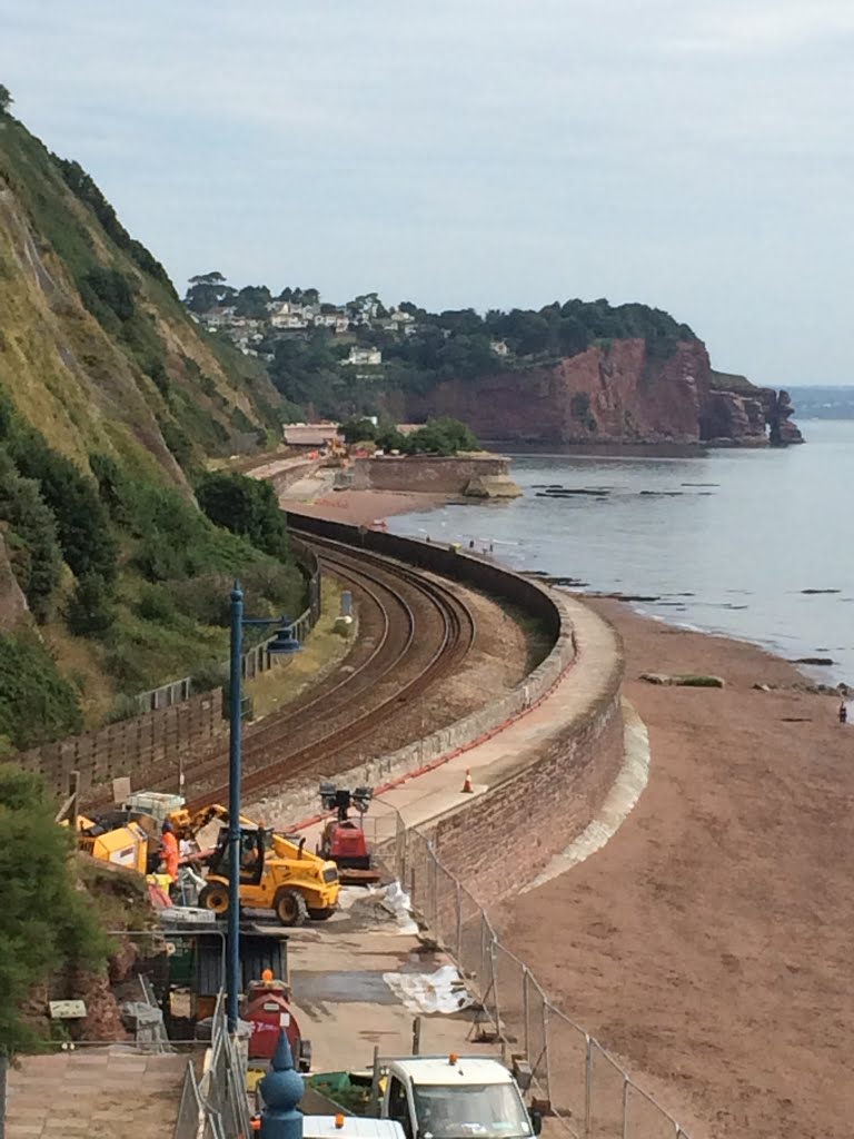 Teignmouth, UK by Allen Wilcox