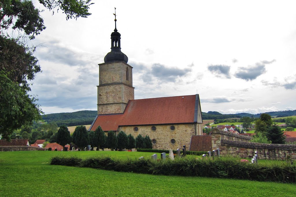 Sülzfeld, Kirchenburg by Romanikant