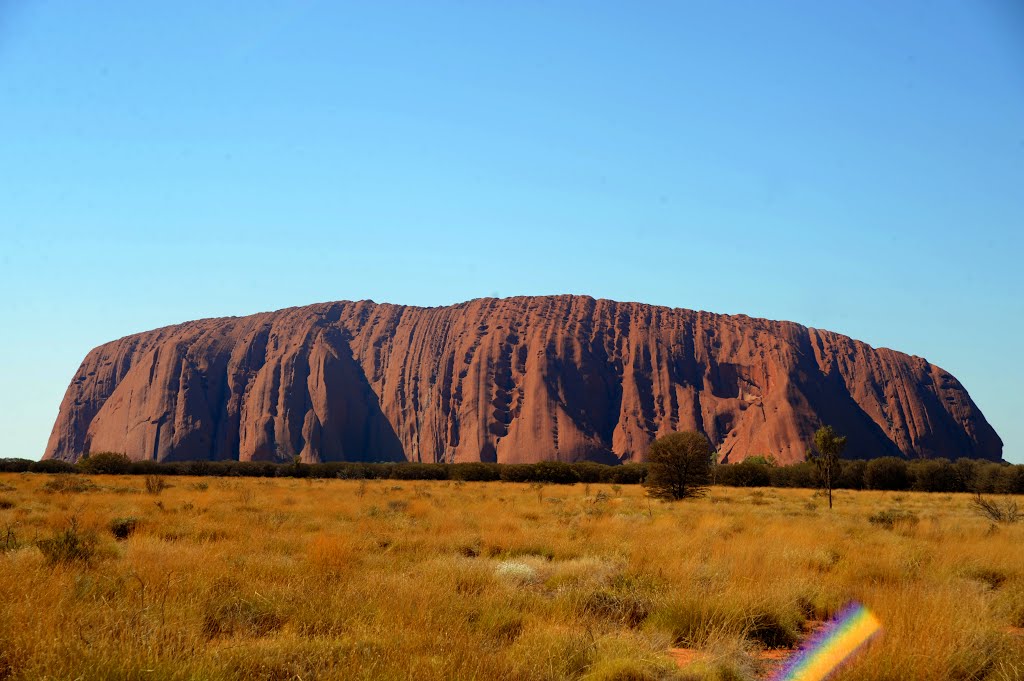 Uluru, Ayers Rocks by Dominique Salé