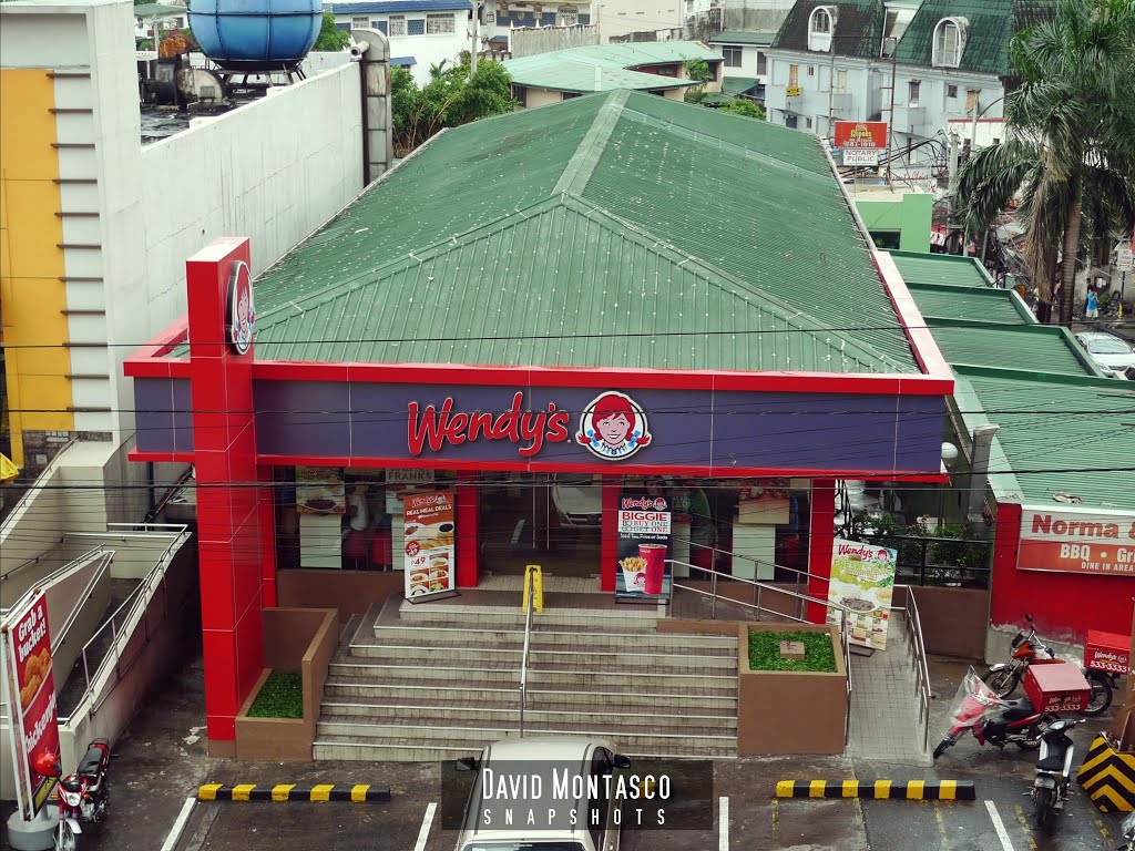 Wendy's EDSA Boni 2014 by David Montasco