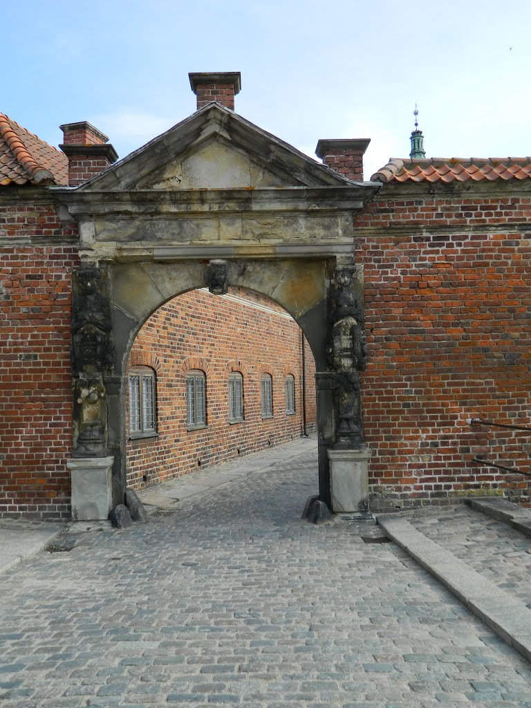 Frederiksborg Slot by Pink Fluffy Unicorn