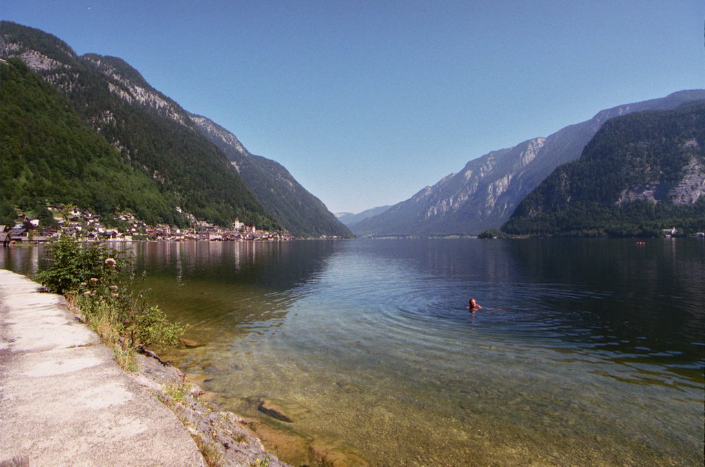 Hallstatt lake by titti2001