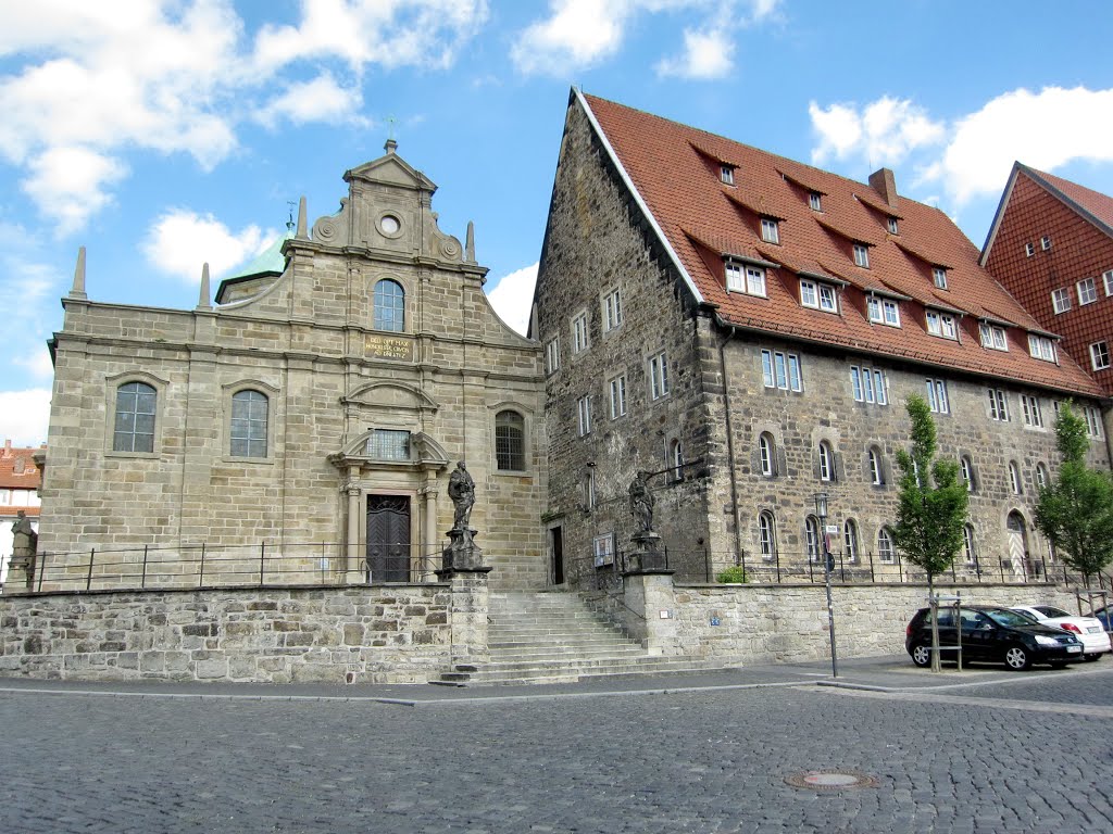 Hildesheim Kreuzkirche by frferdd