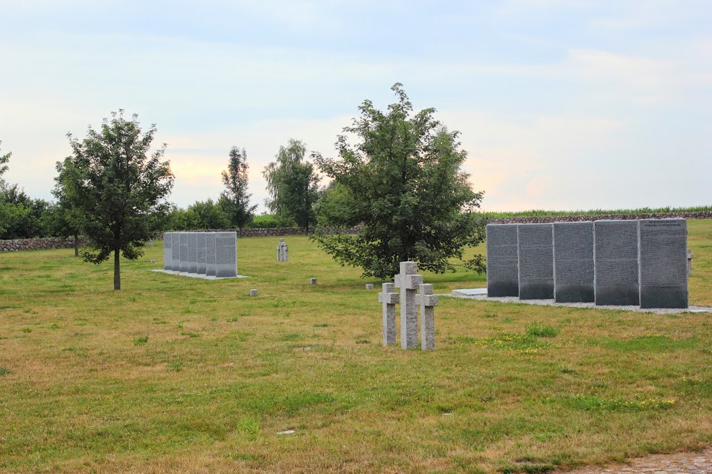 Bartosze - Cemetery Of German Soldiers. WW I and WW II. by Andrzej Zochowski