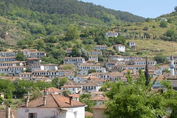 Şirince Kayihan_Bolukbasi by Kayıhan Bölükbaşı