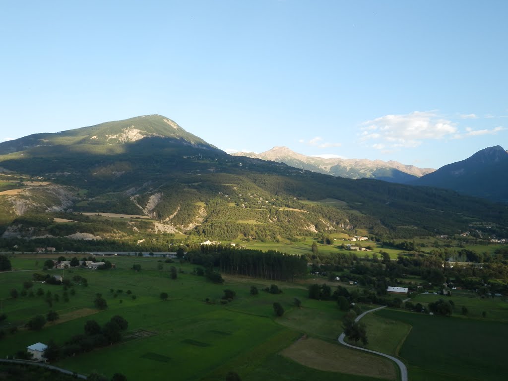 Panorama dalla rocca di Embrun by Alessandro Collet