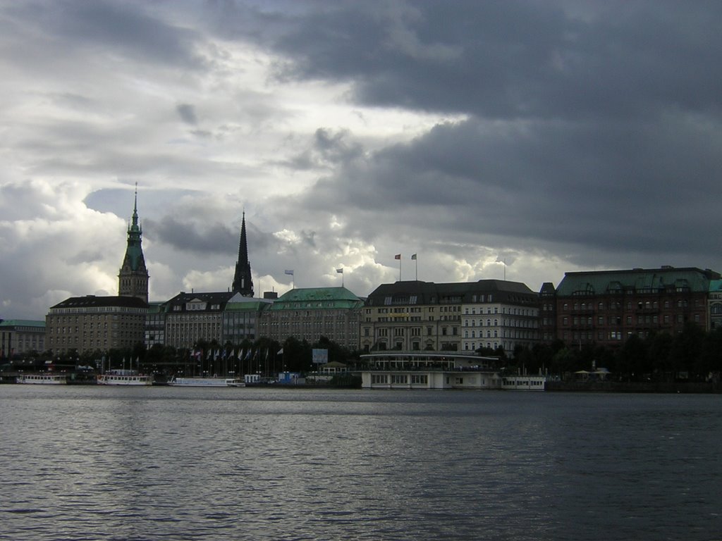 Außenalster by behindlaker