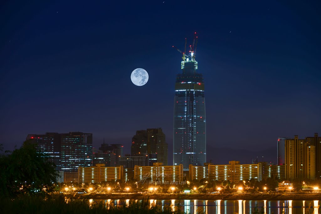 Jayang-dong, Gwangjin-gu, Seoul, South Korea by Arctum ASSEM