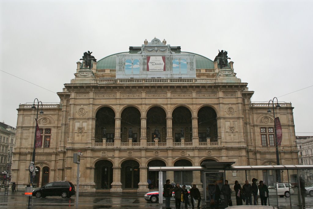 Opera Estatal de Viena by M. G. Torres Portol1…