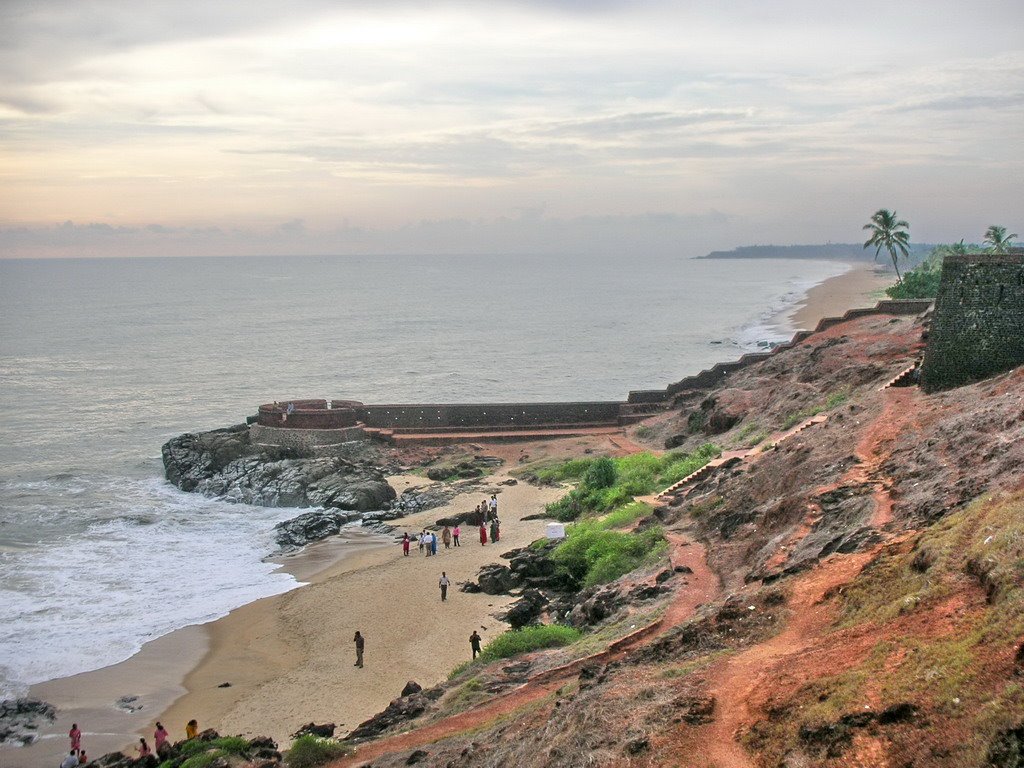 Bakel Fort-View to the Sea. by sasheeraj