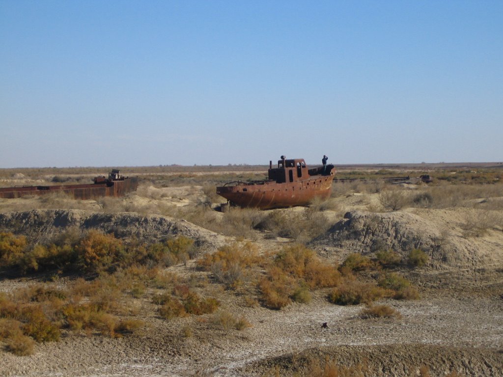 Muynak, Uzbekistan by silwi