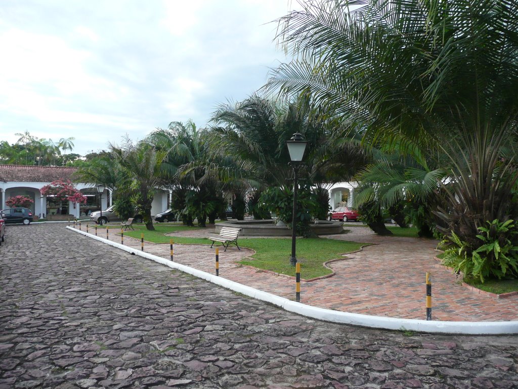 Hotel - Tropical - Manaus - AM - BR by Paulo Targino Moreir…