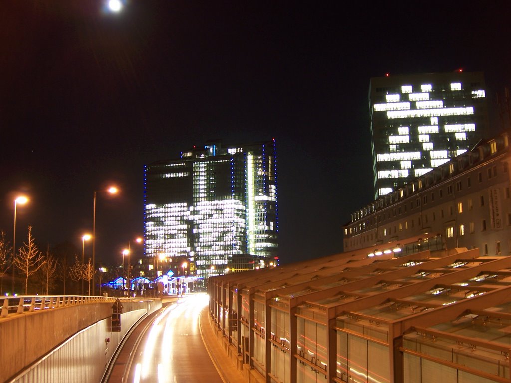 Munich Highlight Tower by behindlaker