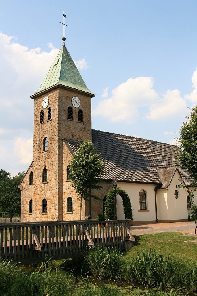 Burg Venhaus / Katholische Kirche by H.W.Meyersieck