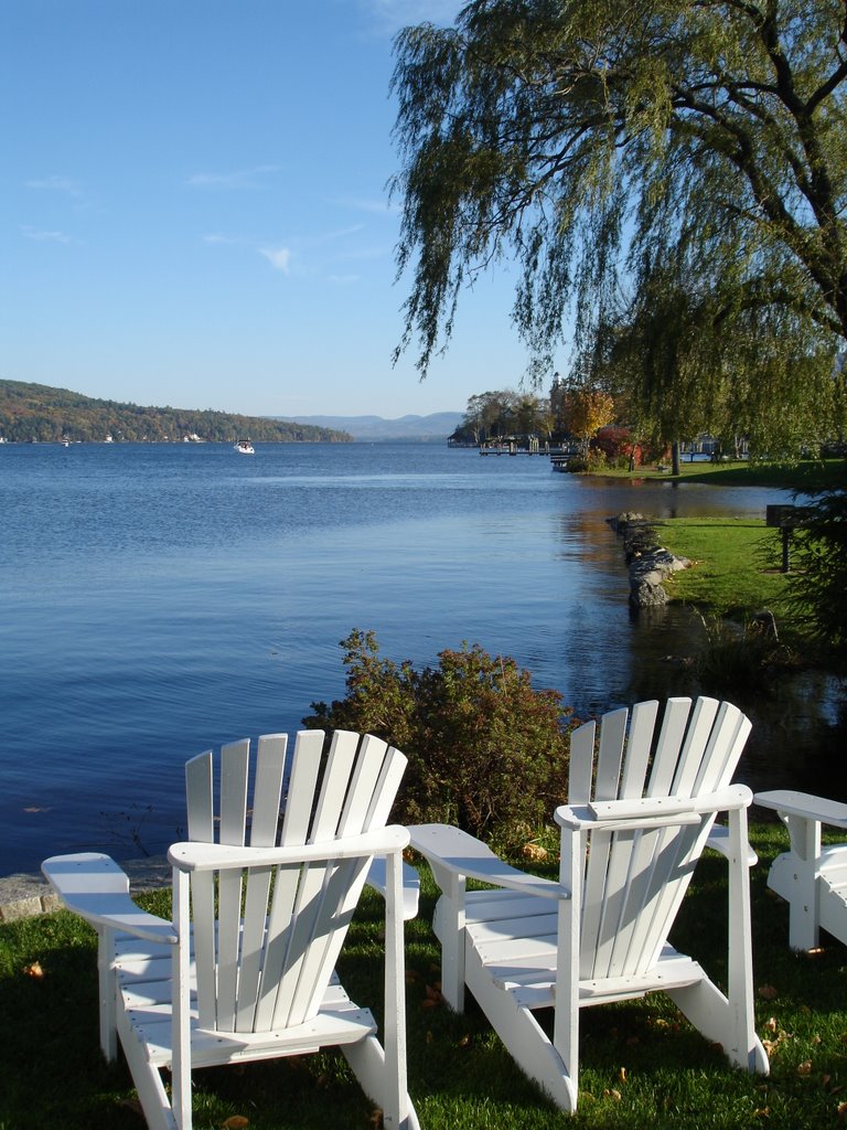 Lake Winnipesaukee, Meredith, NH by ikur