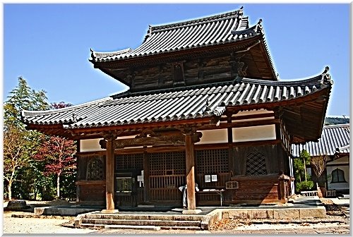 003 KANZEONJI - 観世音寺（福岡県太宰府市） > 戒壇院本堂 - by KANZEONJI