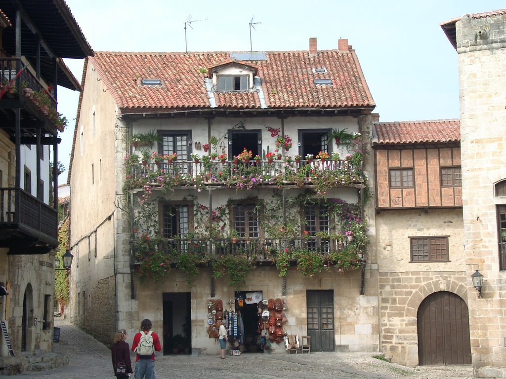 Santillana del Mar by Gerhard Tinhof