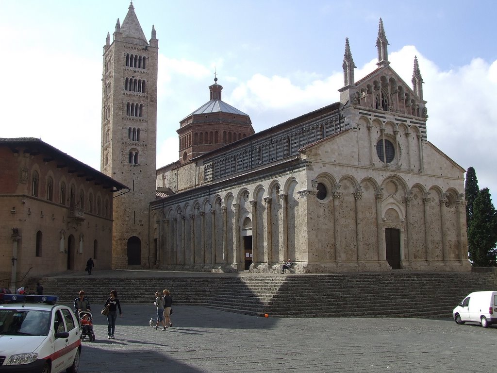 Dom in Massa Marittima, Toskana by WoSaWe