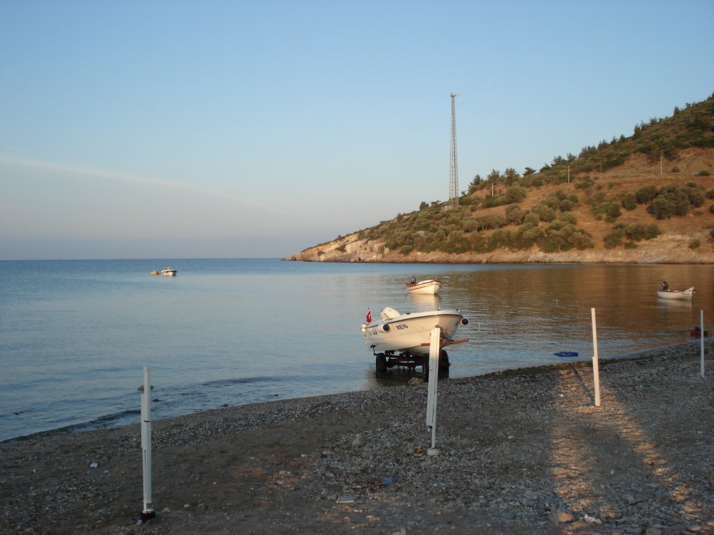 Ahmetbeyli, 35470 Menderes/İzmir, Turkey by ihsan özardıç