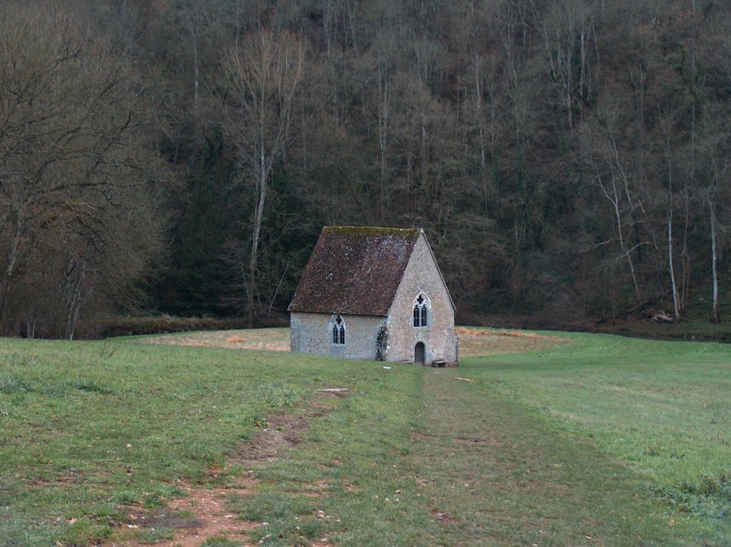 Chapelle du Petit Saint-Céneri by maloo81