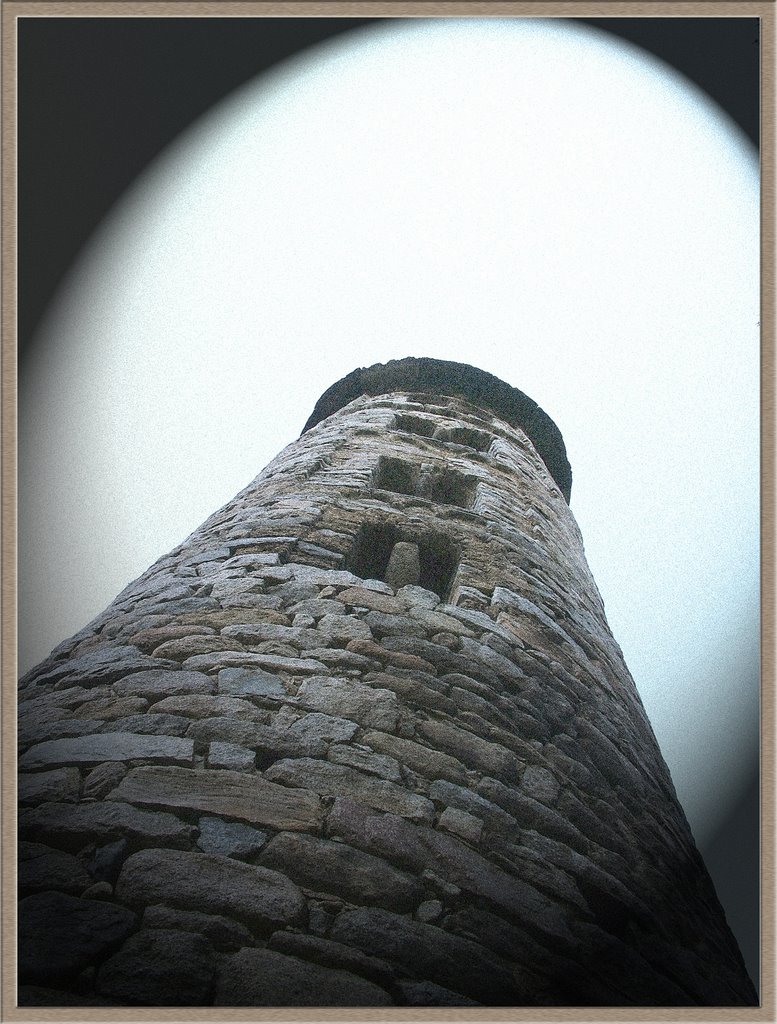 Vista Torre Iglesia Santa Coloma by Marroyo56