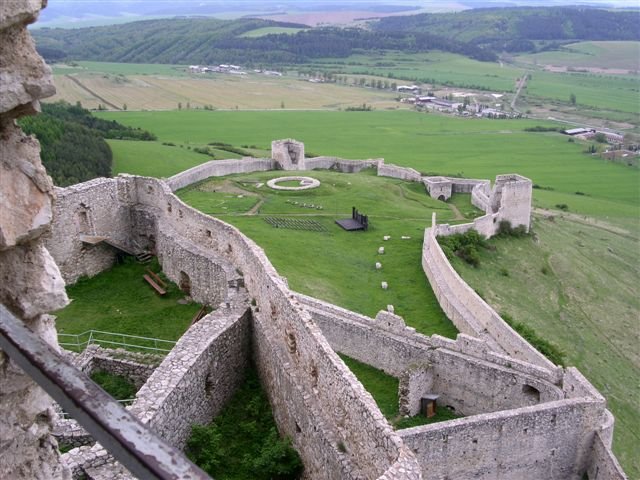 Zipser-Burg2 by Walter Kolm