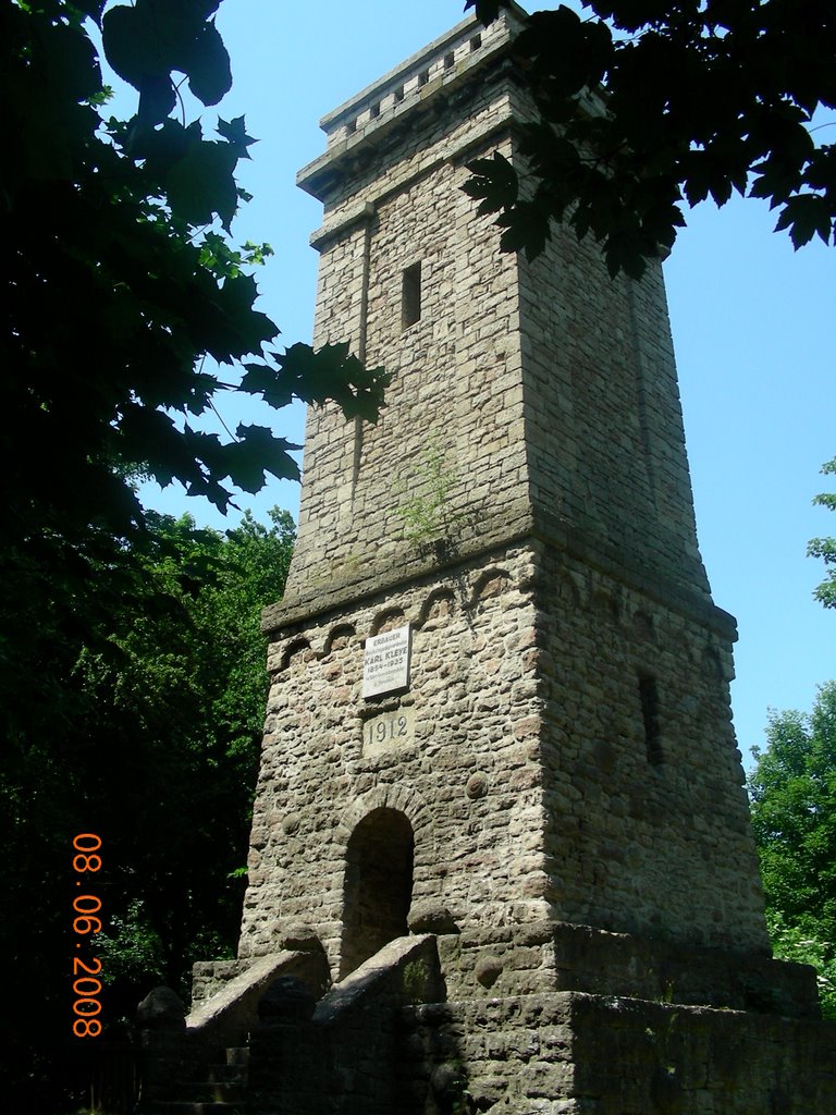 Aussichtsturm auf dem Heeseberg by hubert leyda