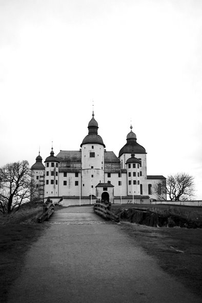 Läkö Slott - Kållandsö by Jennifer Colley