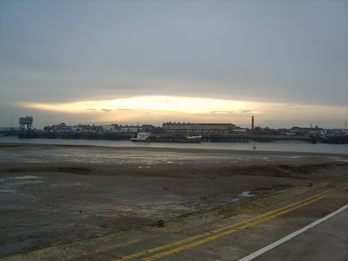 Fleetwood Docks at Sunset 2008 by vickythelizard