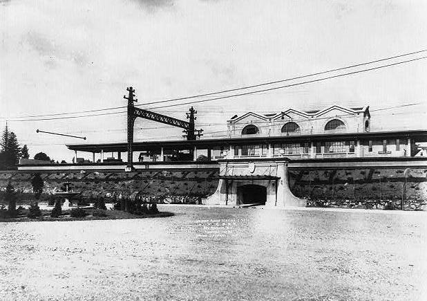 Quaker Ridge Train Station (no longer used) by BoutillierJ