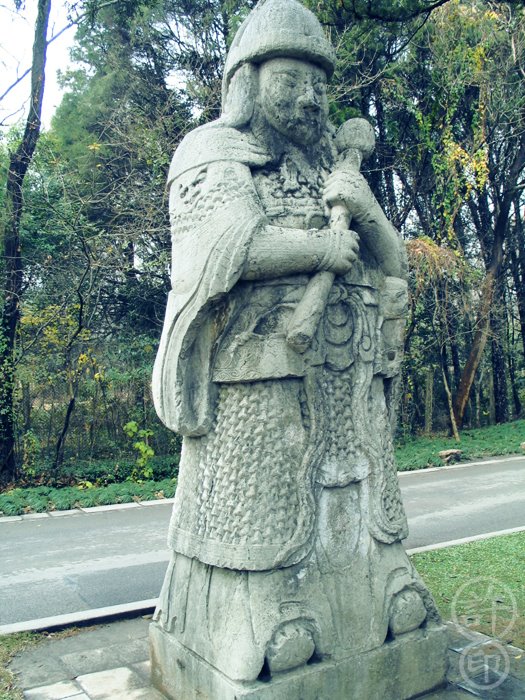 南京市-明孝陵(明洪武十四年1381年至永乐三年1405年建立)-神道石翁仲-西元貳零零肆年攝 by 許's中國古建筑相冊