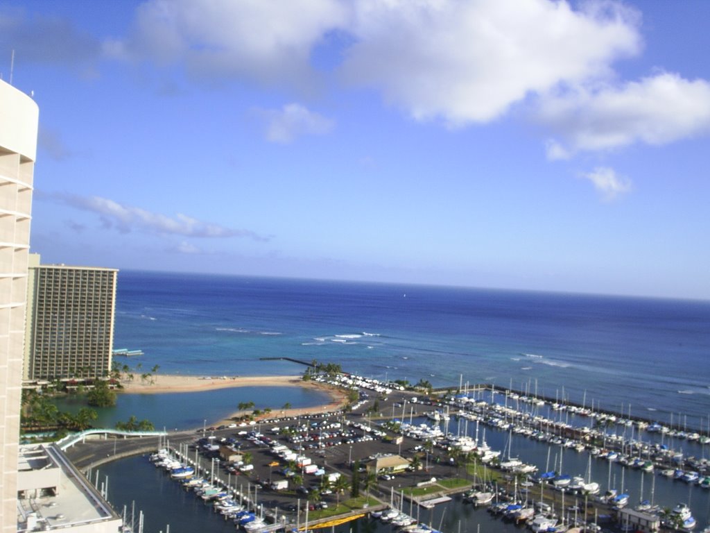 Prince Hotel Waikiki Room by Driving_Science