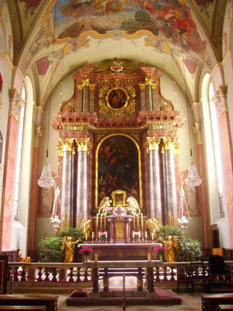 Altar, Pfarrkirche St. Egyd, Klagenfurt by saschafuchs