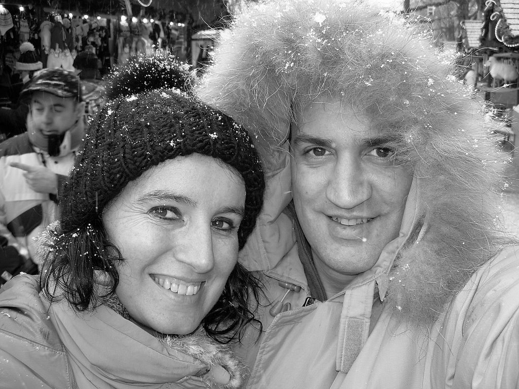 Piazz. Falcone,Borsellino mercatini di Natale 2007nella neve by Enrico R.