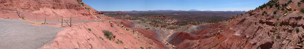 Burr Trail, UT | www.broksche.com by Broksche