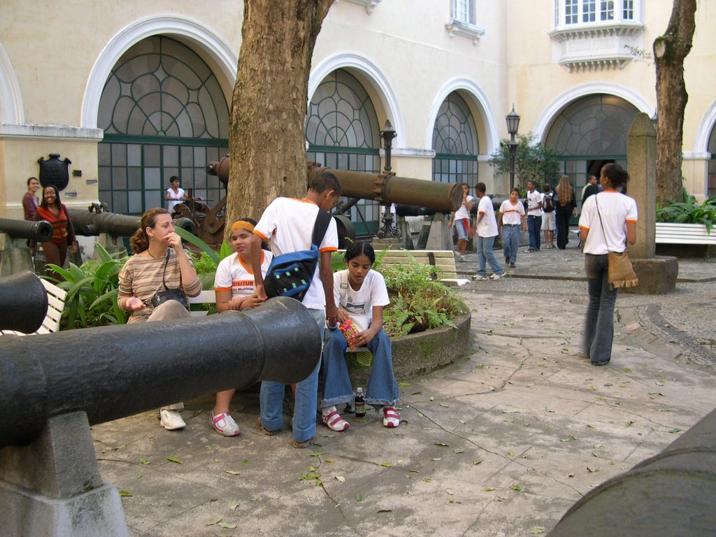 PATIO DOS CANHÕES MUSEU HISTÓRICO NACIONAL by luizjabour