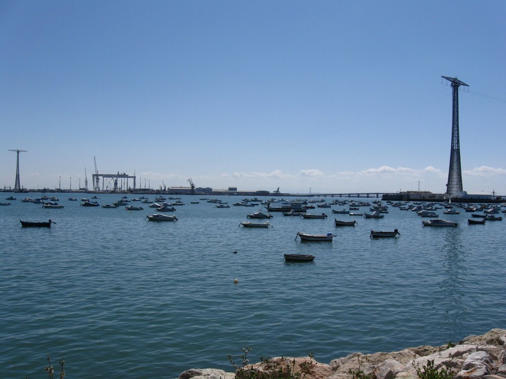 Bahía de Cádiz vista desde el paseo de la Bahía en Cádiz by mortadelo