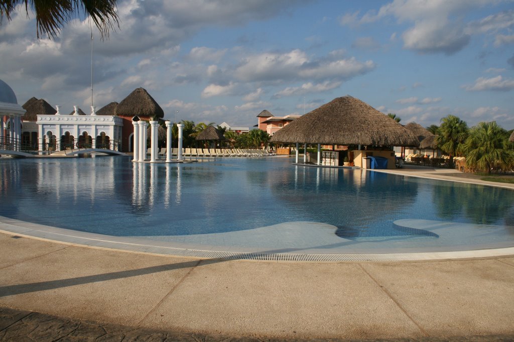 Hotel Iberostar Varadero by Fulko van der Meulen