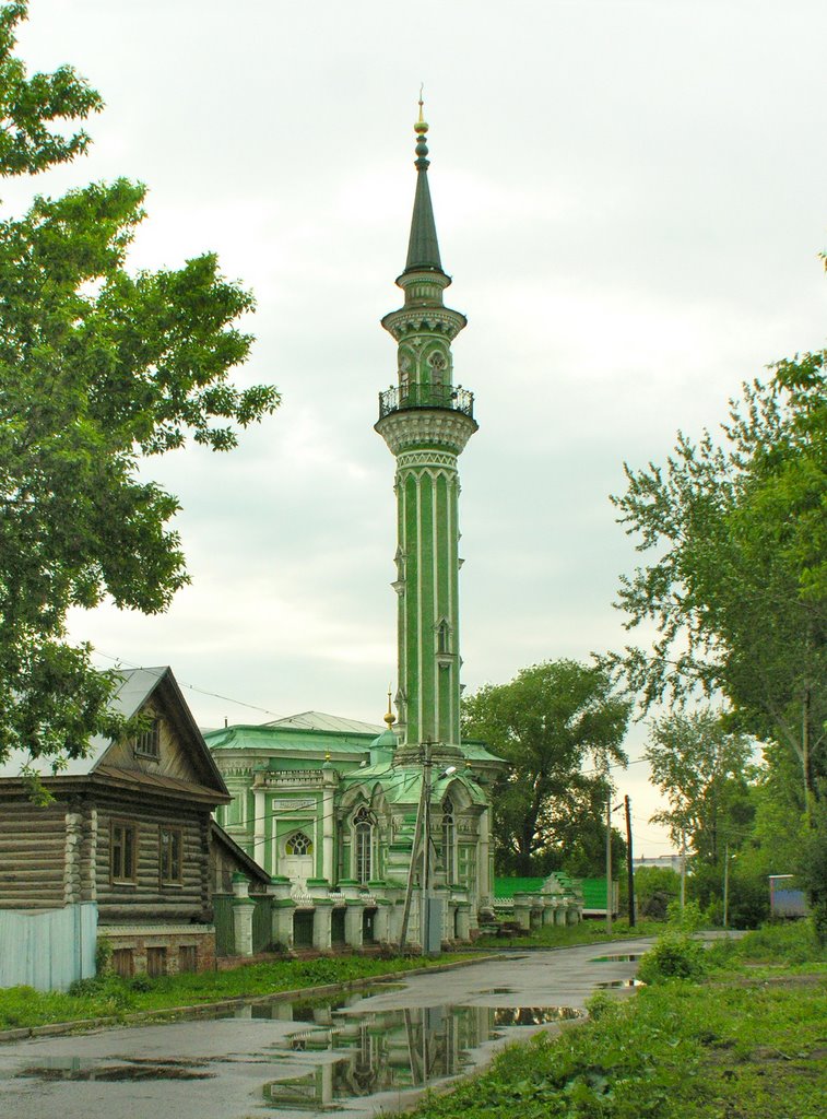 Azimov's mosque by IPAAT