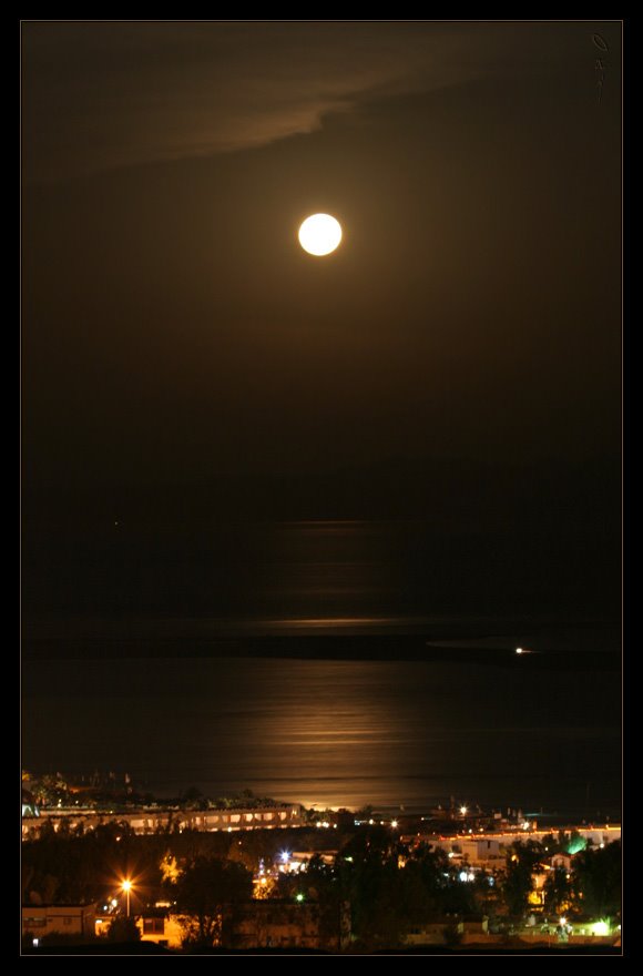 Moon on Dahab Lagoon - 1 by OxyPhoto.ru - O x y