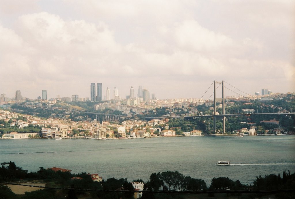 Istanbul 2001,pohled na Levant by Ivan Chromy