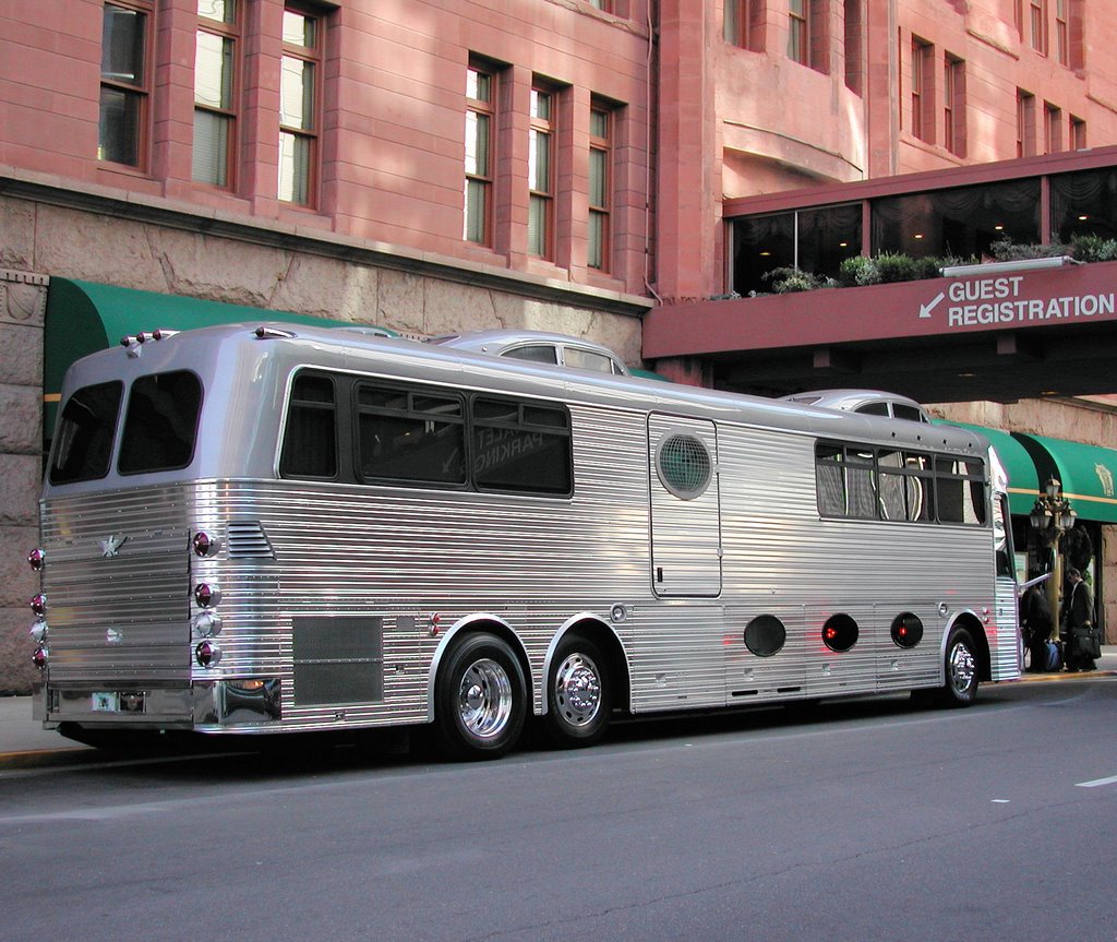 Neil Young's new bus by Dan Madieros