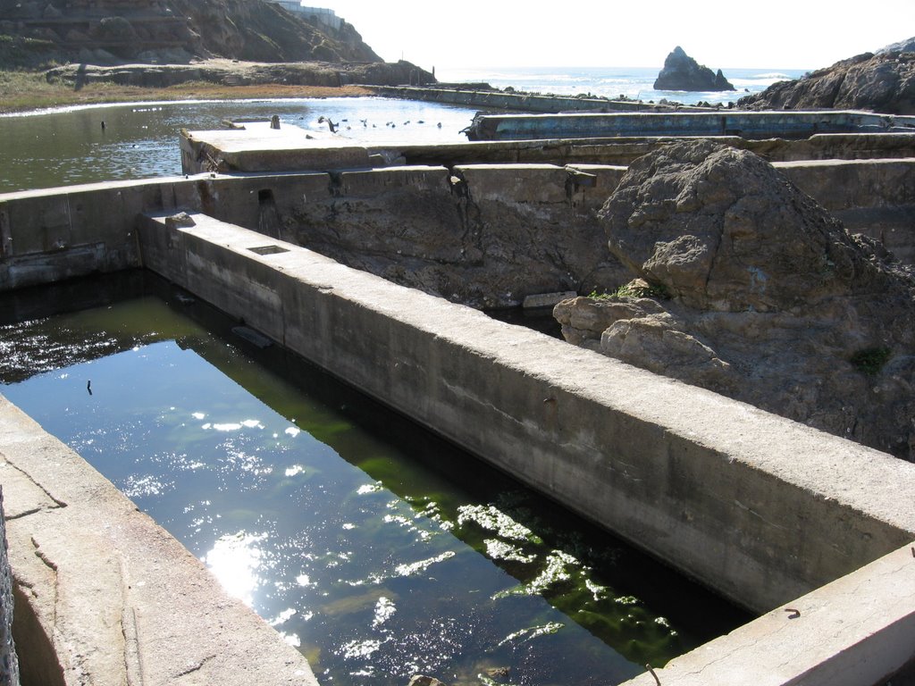 Sutro Baths Ruins by tragicdesign