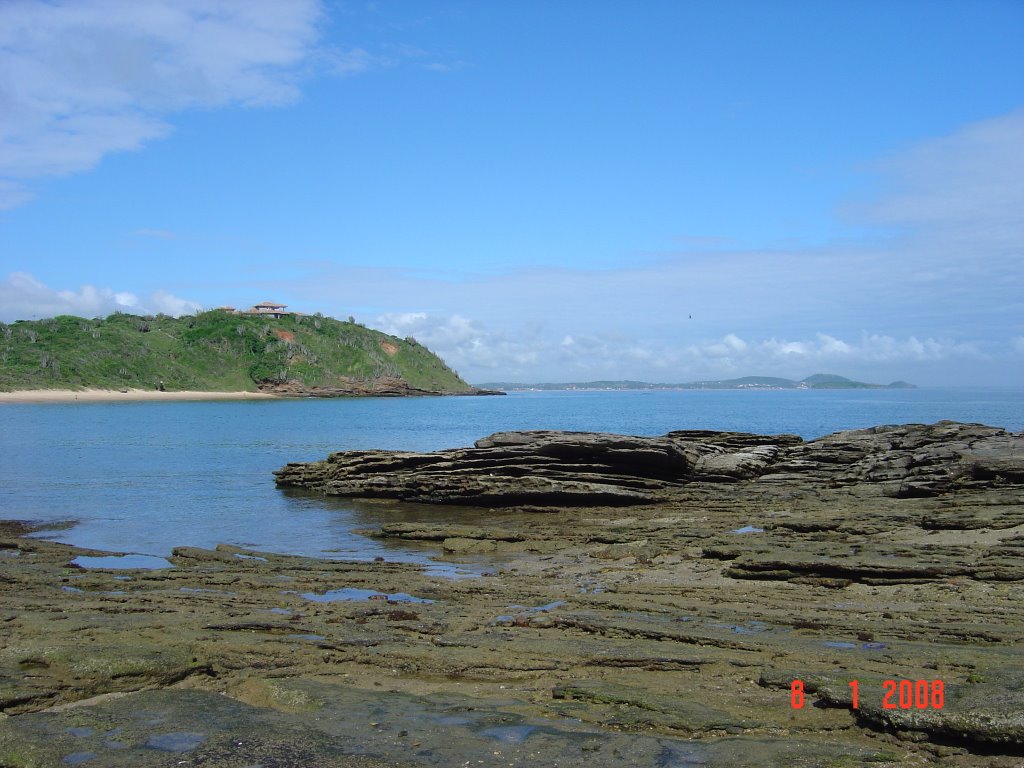 Praia da Tartaruga - vista para Rasa e Manguinhos ao fundo by MAURO C M Fernandes