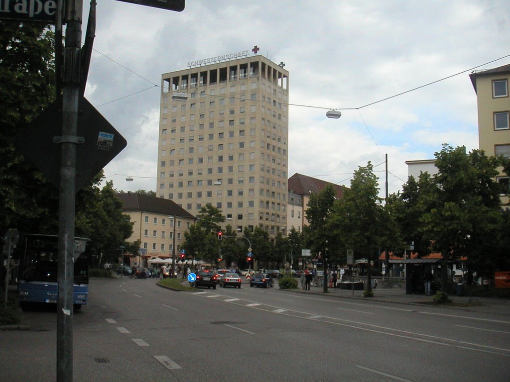 München : Rotkreuzplatz. by Piacentinisen