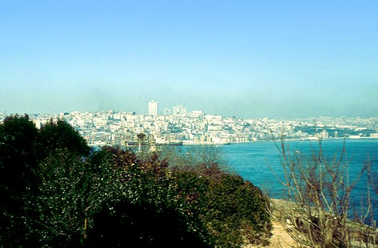 1977.01. - Istanbul, Topkapi Saray, view of the Goldenhorn bay - Istanbul, Topkapi Saray, kilátás az Aranyszarv öbölre by Péter Farsang