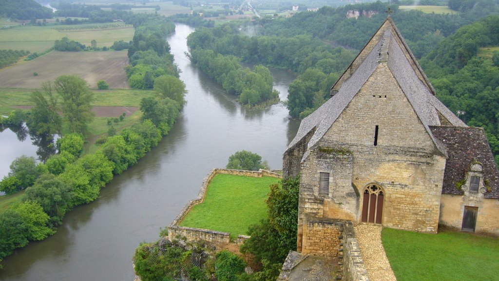 Dordogne by clairetallis