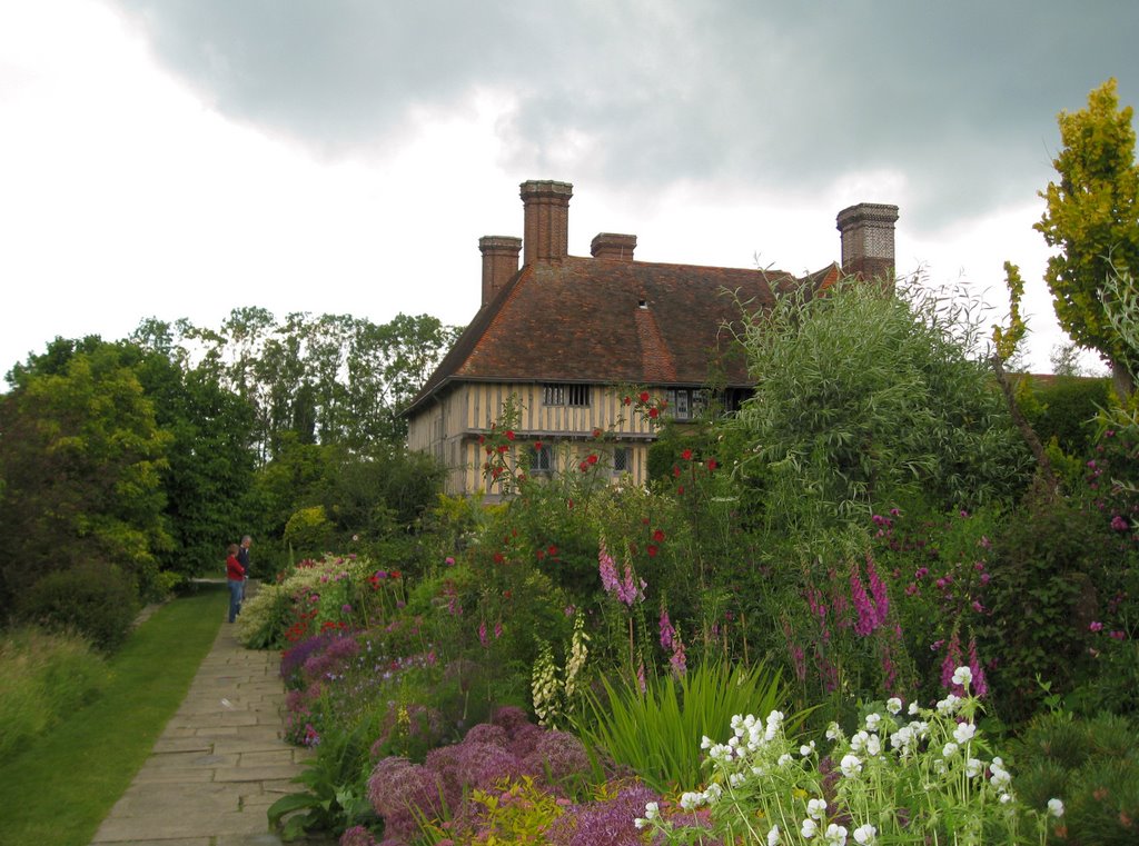 Great Dixter by mike richardson