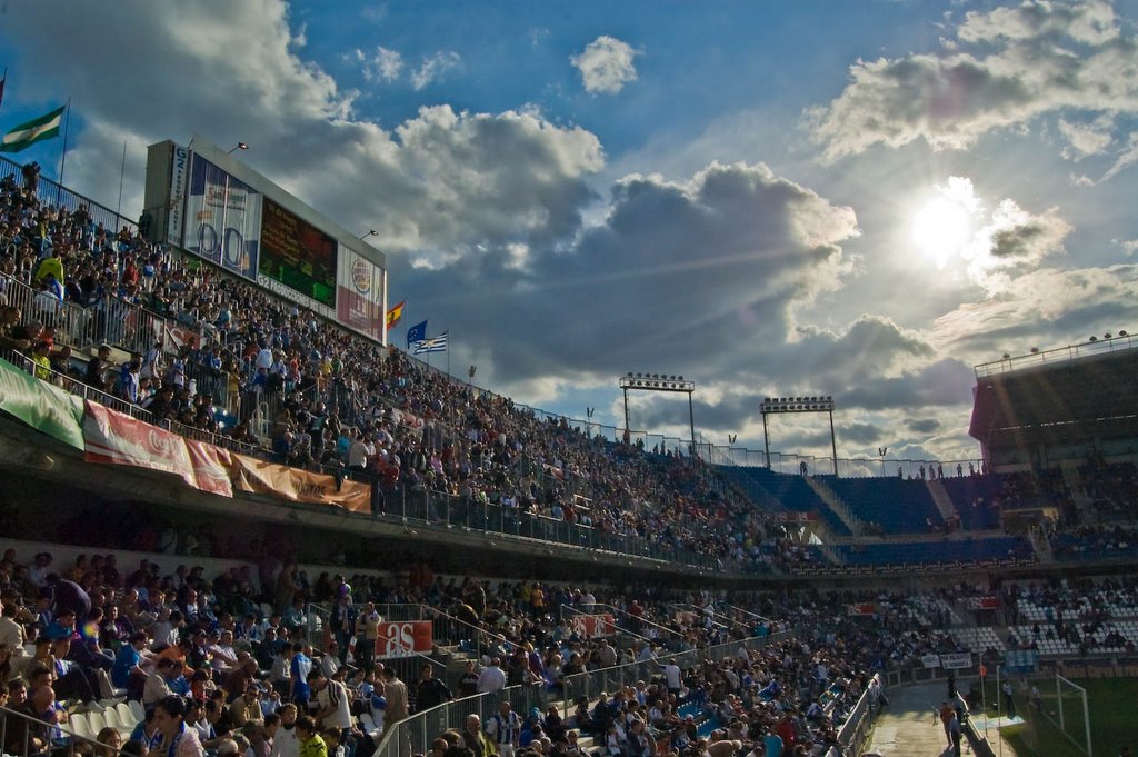 Sol de lluvia en la Rosaleda by Pablonete